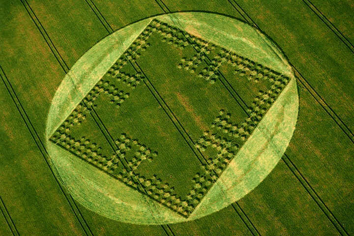23.) Temple Mandala, Windmill Hill, UK (1999)