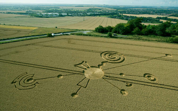163.) Formation Roundway Devizes, UK (2014)