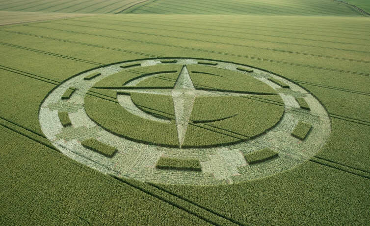 171.) Stonehenge "Cross and Moon", UK (2015)