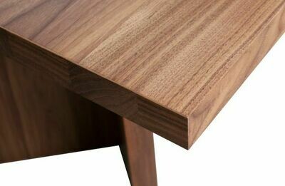 ANGLE DINING TABLE