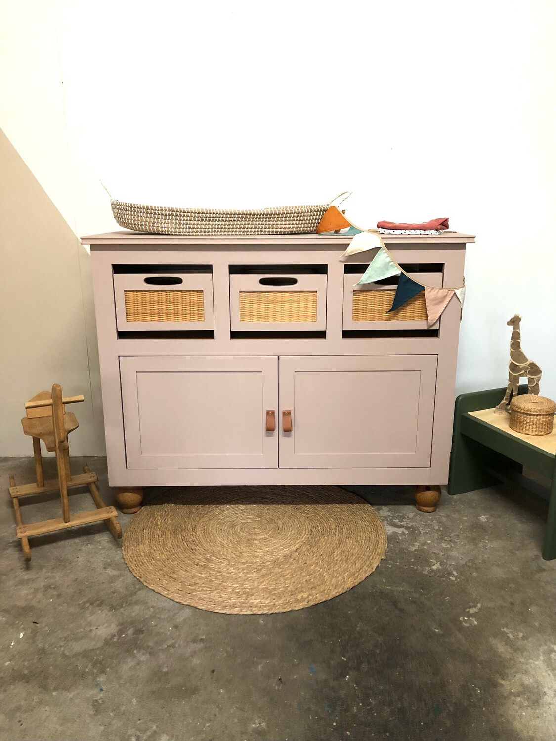 Commode Damask Mix