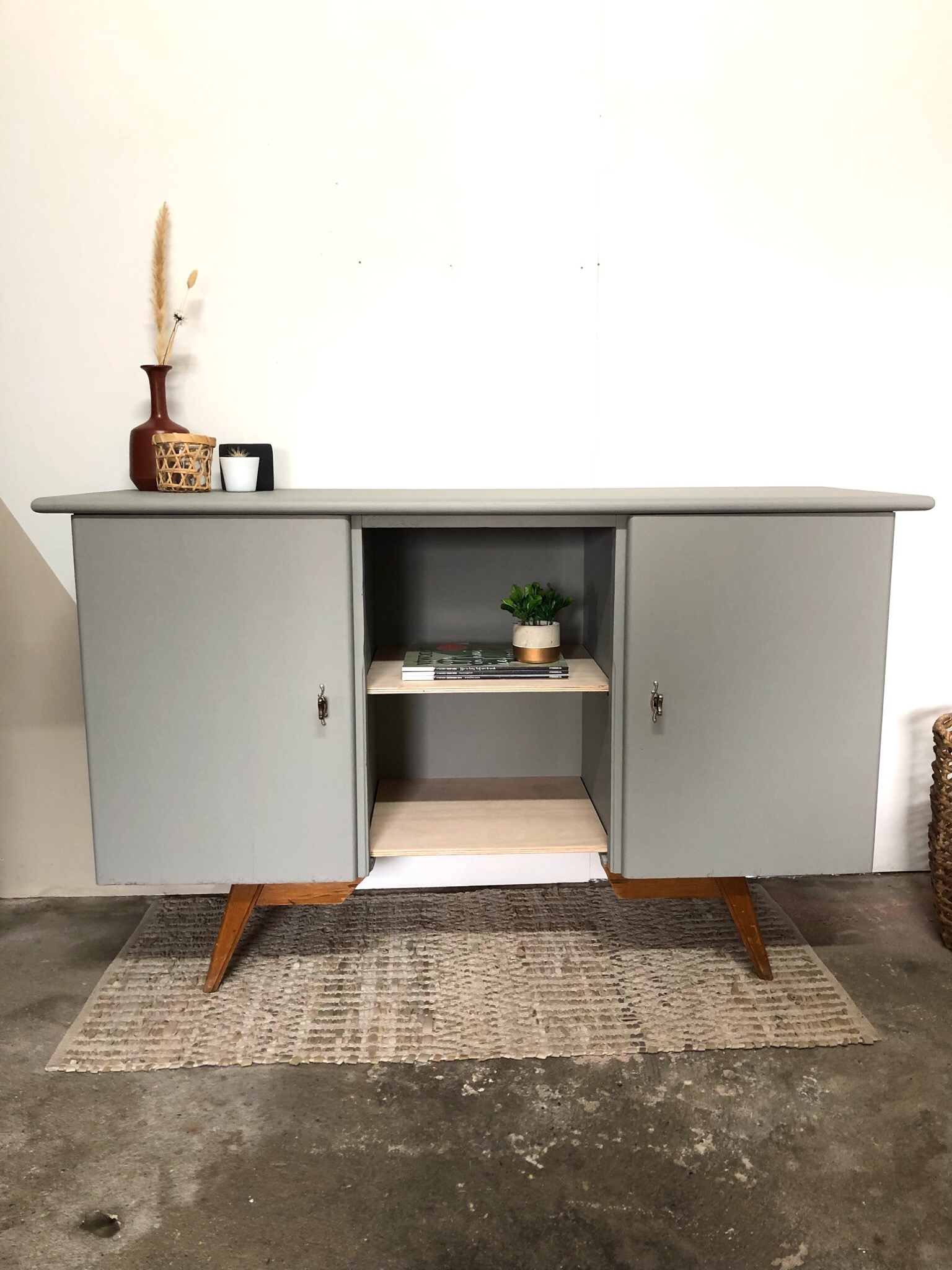 Vintage Kast Little Lamb