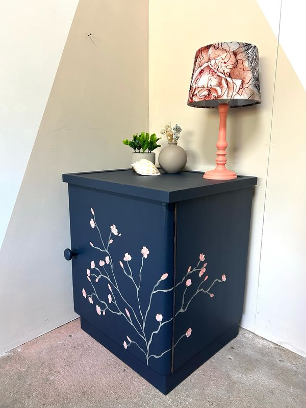 Commode Cranberry