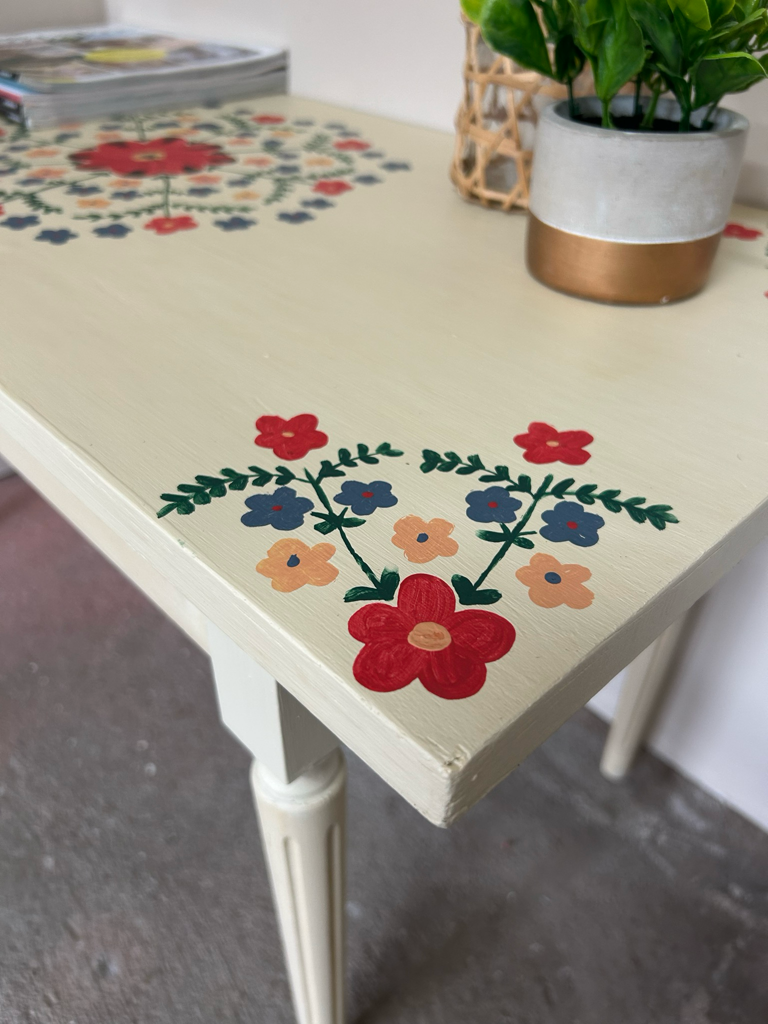 Bijzettafeltje bloem