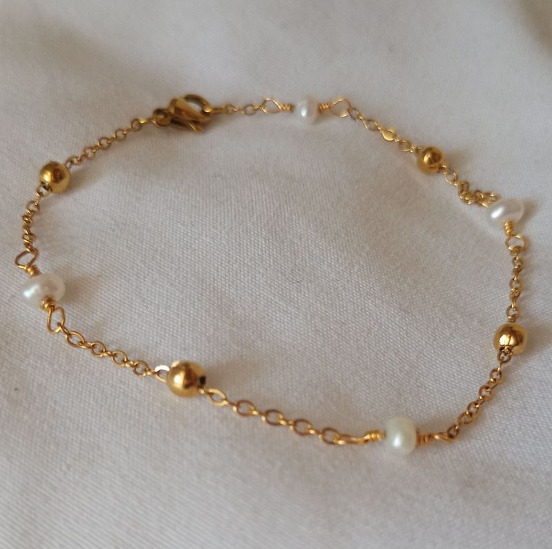 BRACELETS OR LAMINÉ