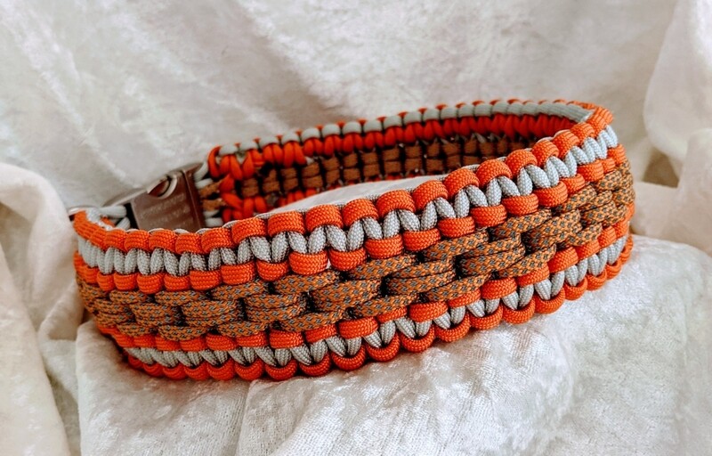 Halsband mit Reflektor Halsband mit Reflektor