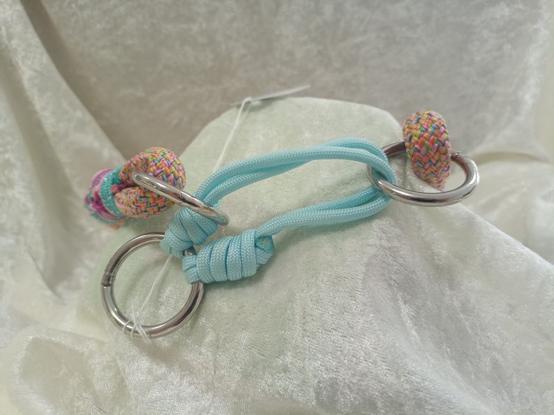 Halsband