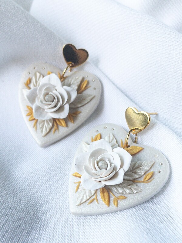 Pearlescent Heart 2
