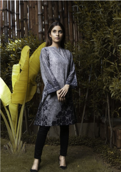 FOLIOLE DIGITAL PRINTED KURTI