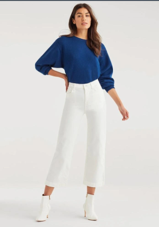 Authentic Women's Exquisite Regular Fit Capri