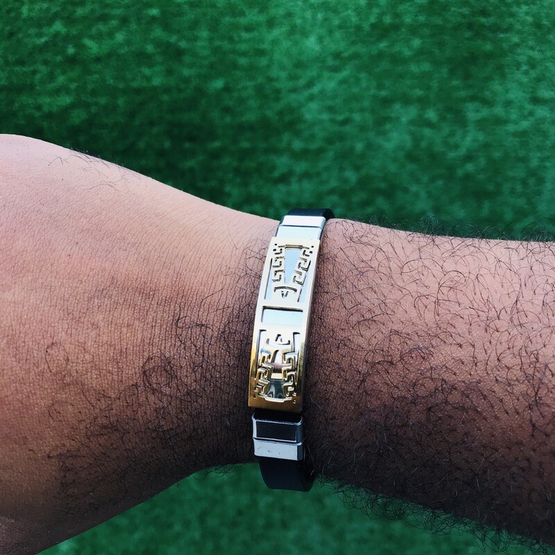 Pulseras de goma y metal