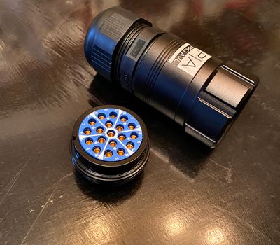 PRO-AVL Soca-F Plug