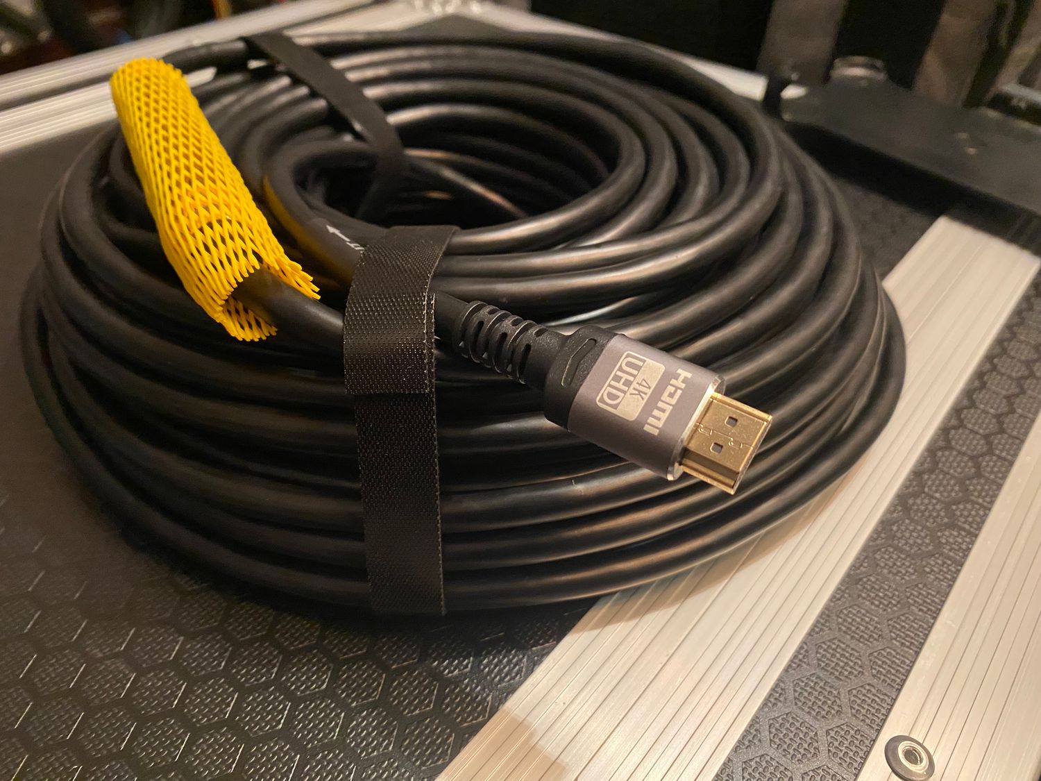 HDMI - EB513