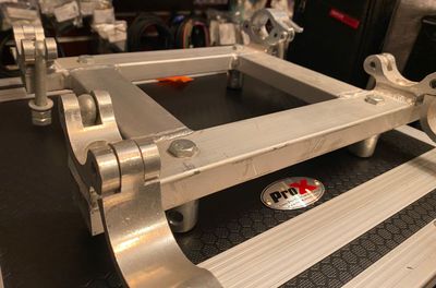 Corner to connect beam and pillar PRO-AVL CC-BP