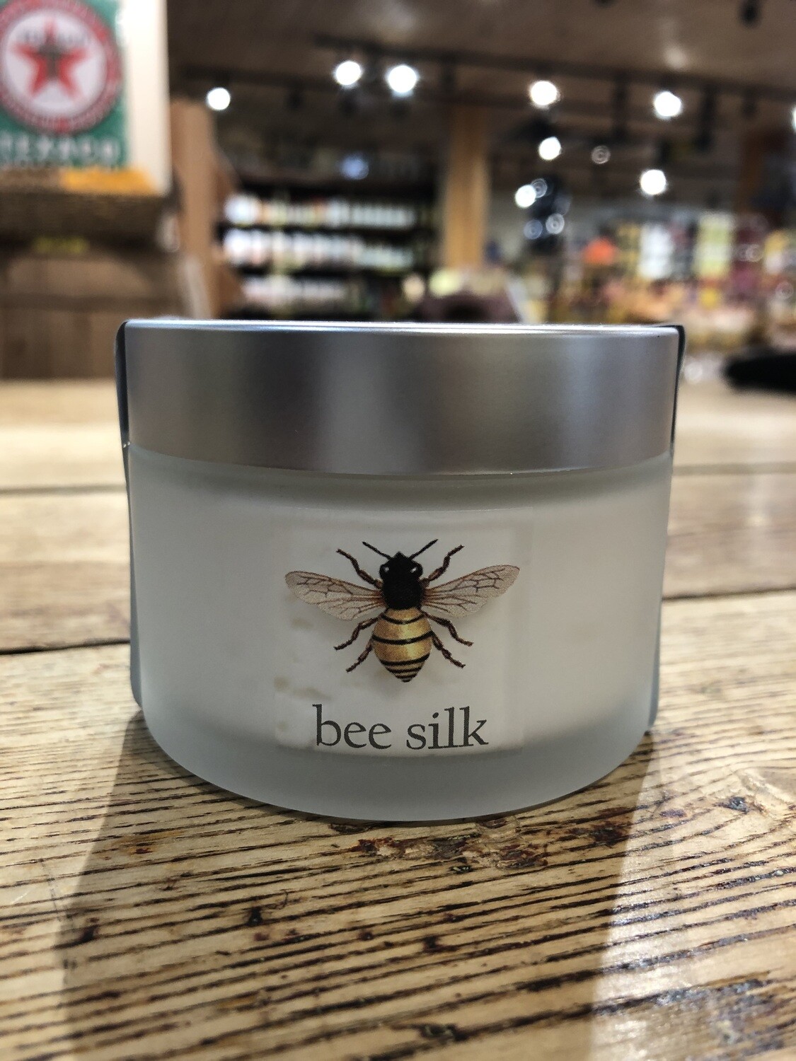 Bee Silk Moisturizing Creme
