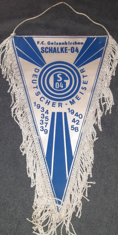 Alter FIFA Wimpel FC Schalke 04