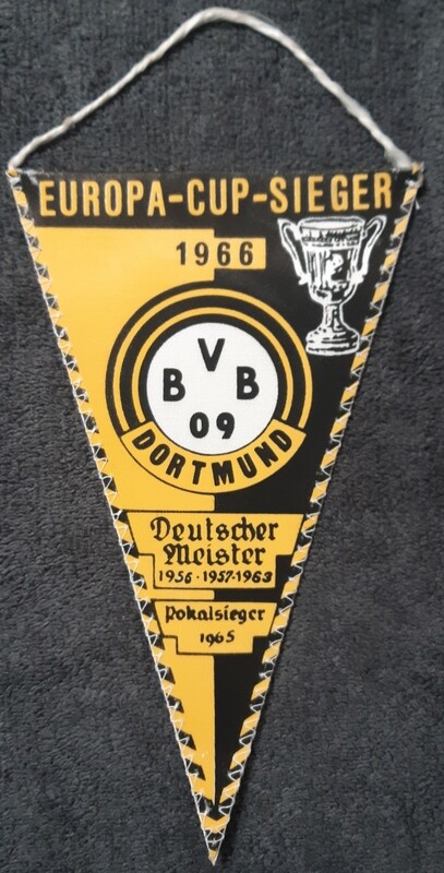 Alter Wimpel Borussia Dortmund
