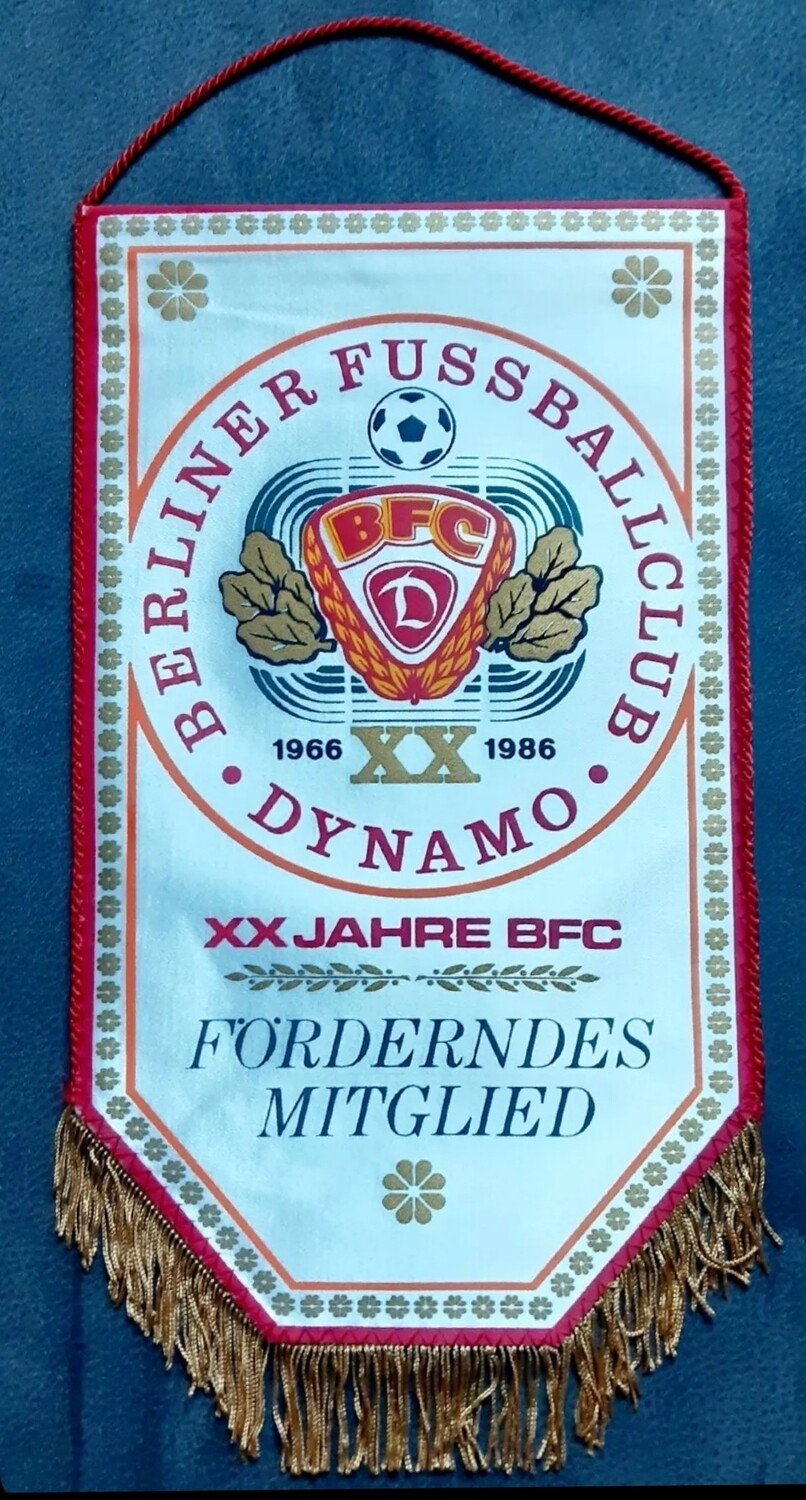 Wimpel BFC Dynamo Berlin 20 Jahre Mitglied 30 x 18 cm
