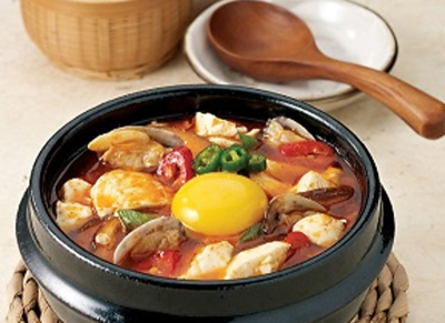 Seafood Soon Tofu Jeegae (해물순두부찌개)