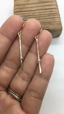 Mini Knotted Stick Earrings 