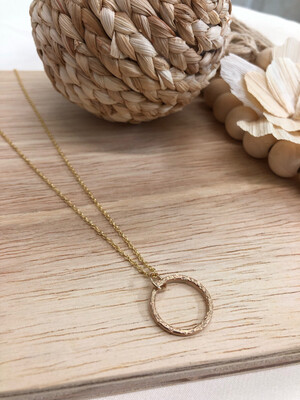 Circle Pendant On Cable Chain