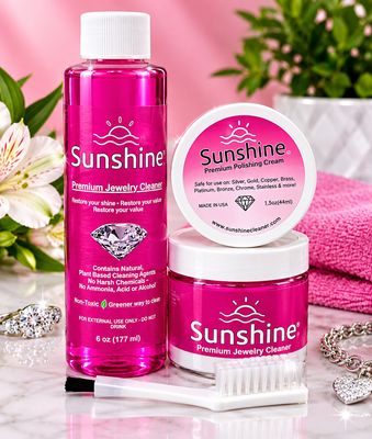 A2/Jewelry cleaner kit/6 ounce refill 4 Ounce Jewelry Cleaner 1.5 Ounce Polish 6 Ounce Refill A2/Jewelry cleaner kit/6 ounce refill 4 Ounce Jewelry Cleaner 1.5 Ounce Polish 6 Ounce Refill