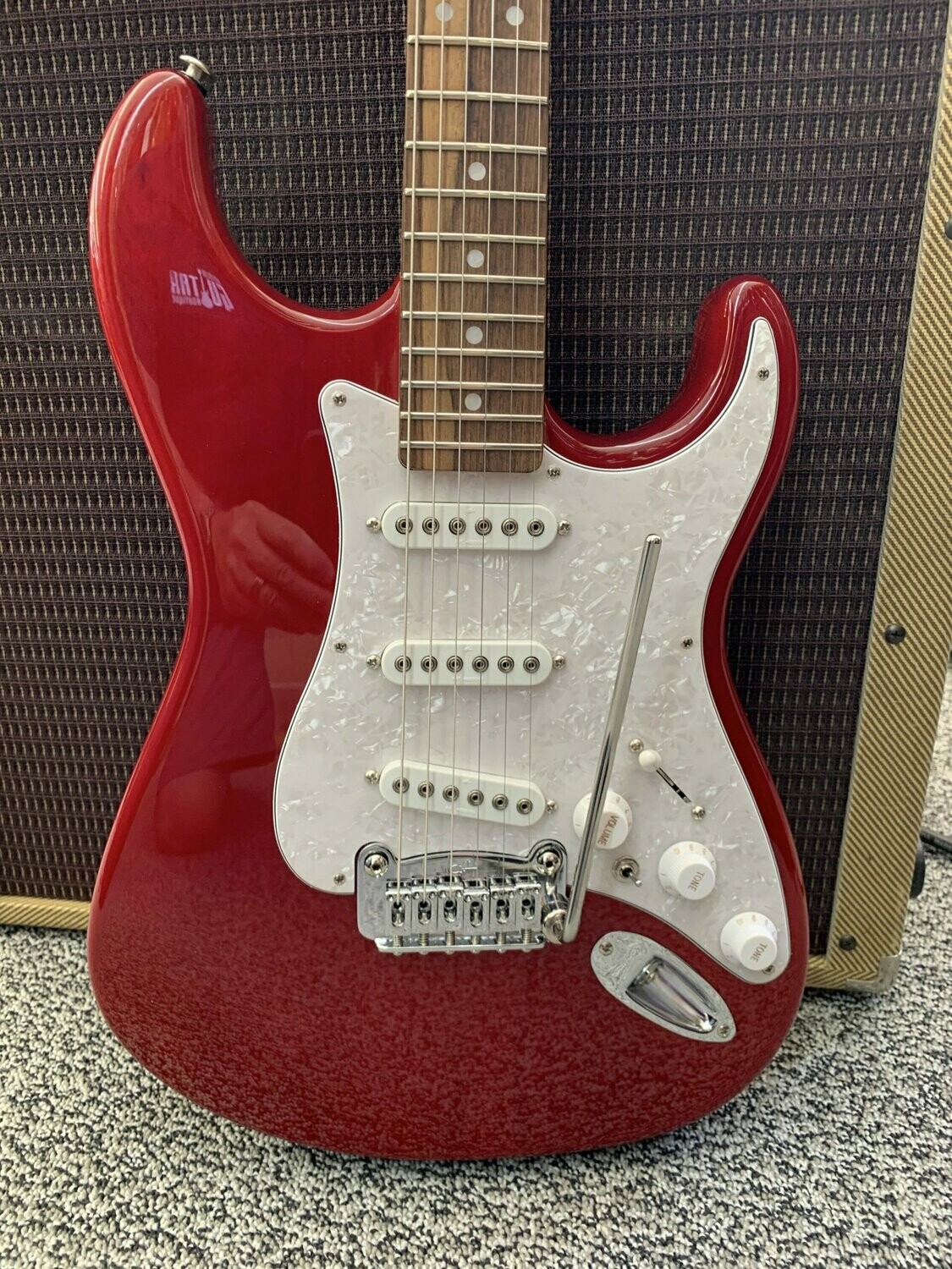 G&L S-500 40th Anniversary Clear Ruby Red