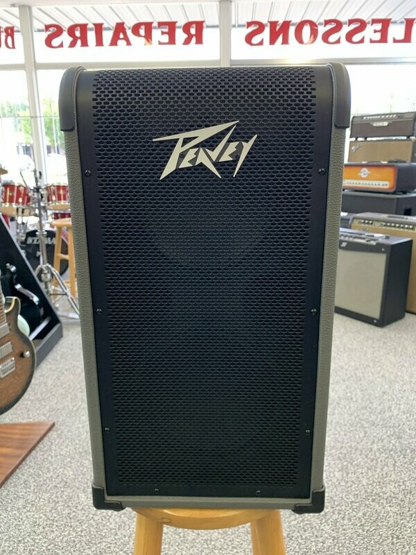 Peavey MAX 208 200-watt Bass Combo