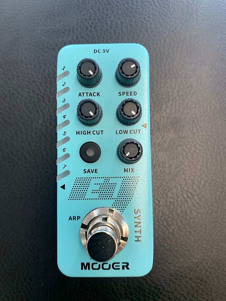 Mooer E7 Synth