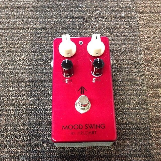 Arlo Art Mood Swing New Candy Apple Red