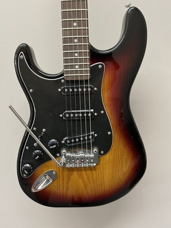 G&L LEGACY BASS - Sunburst | Red Guitars Online Store