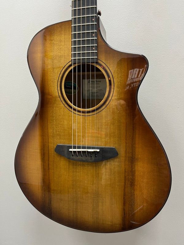 Breedlove Pursuit Exotic S Concert CE 2025 - Amber Myrtlewood