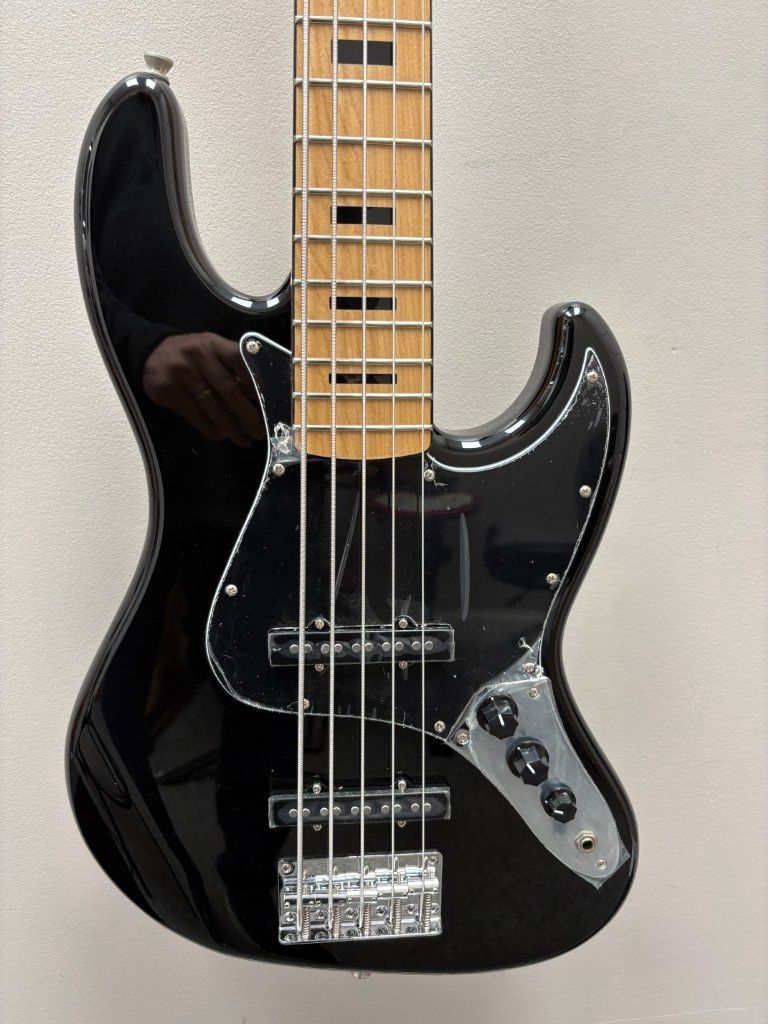 Tagima TJB5 5-string J-STyle Electric Bass 2025 - Black