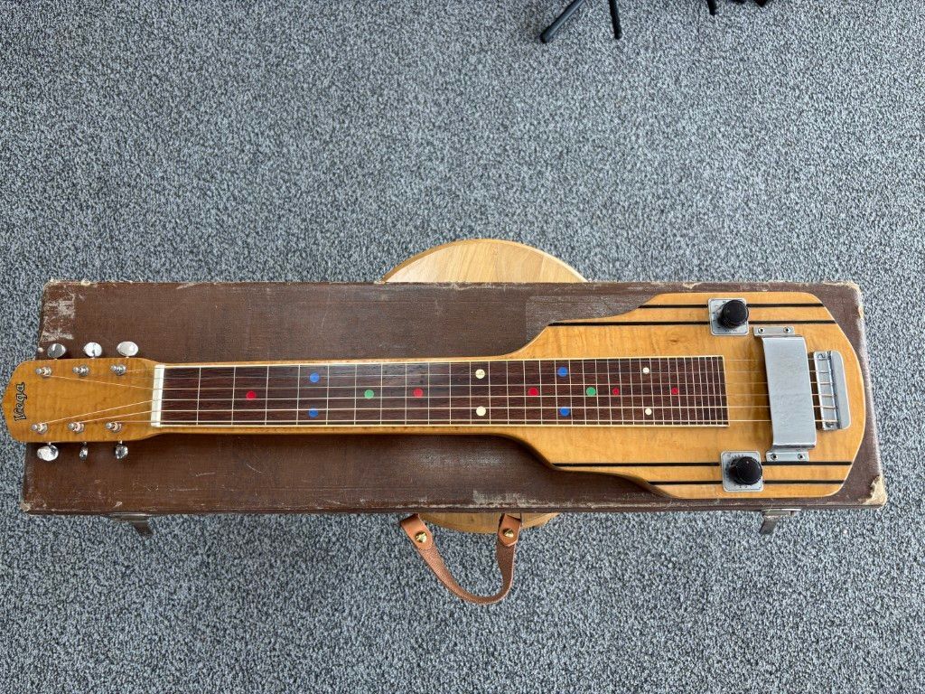 Vega Triumphal Lap Steel 1940s-1950s - Flame Maple Vega Triumphal Lap Steel 1940s-1950s - Flame Maple