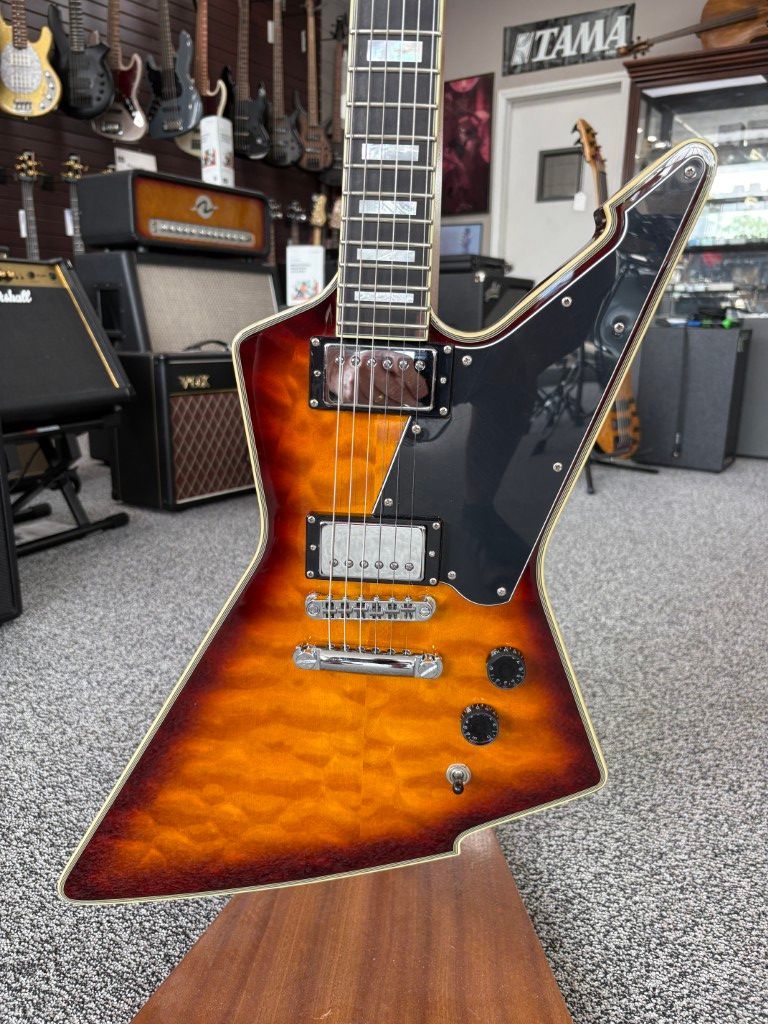Schecter E-1 Custom 2024 - Vintage Sunburst Schecter E-1 Custom 2024 - Vintage Sunburst