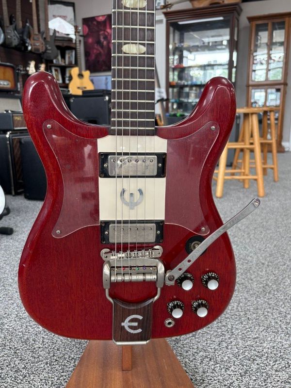 Epiphone Crestwood Custom 1961 - Cherry