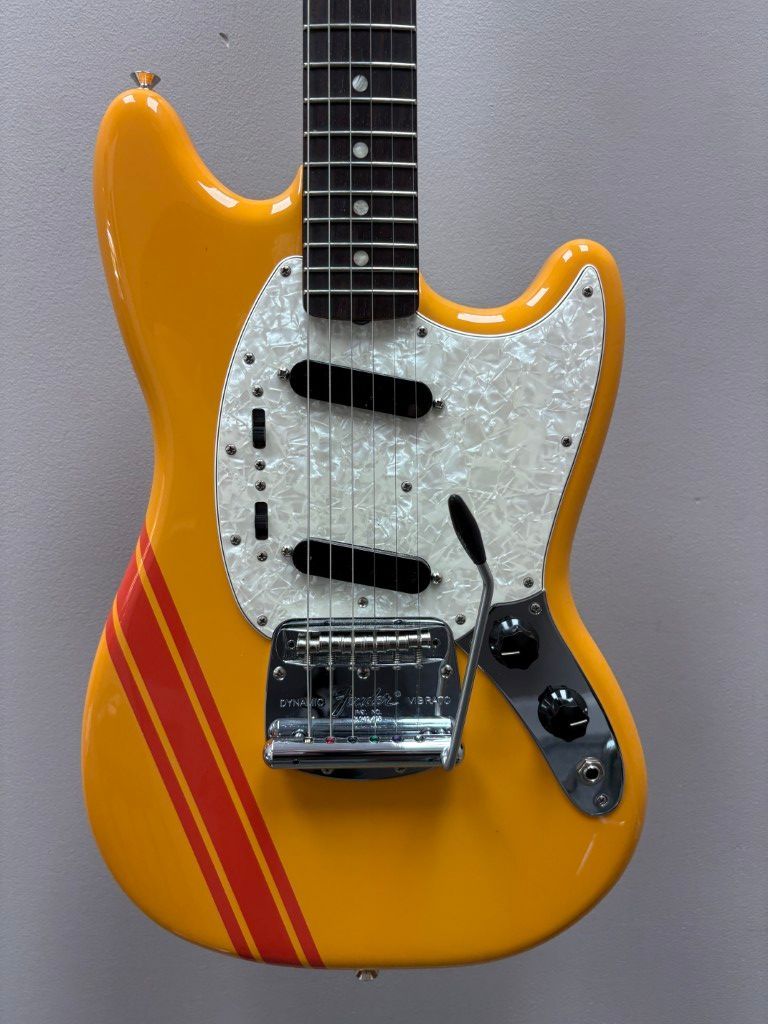 Fender Vintera II '70s Mustang 2024 - Competition Orange