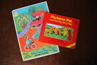 Postman Pat Puzzle and Book Set