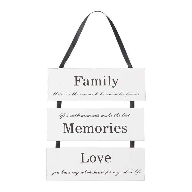 Family Love Memories Wall Plaque