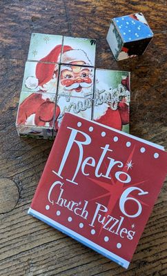Retro Santa Quiet Cube Puzzle