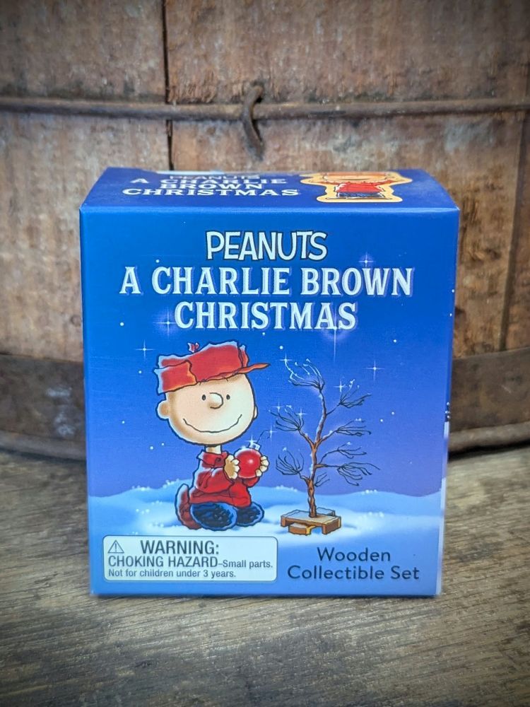 Peanuts A Charlie Brown Christmas Nativity Set