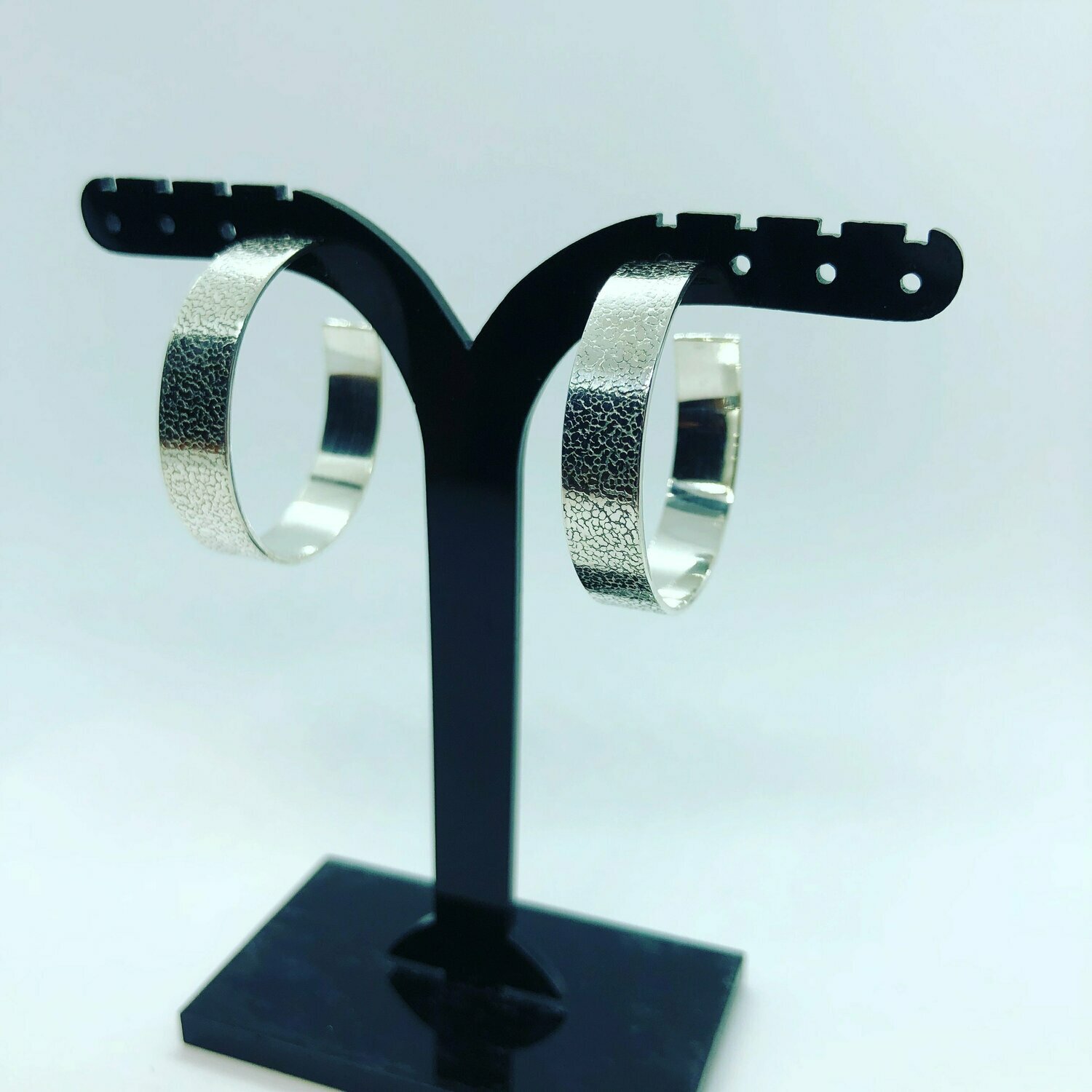 Pebble Hoops