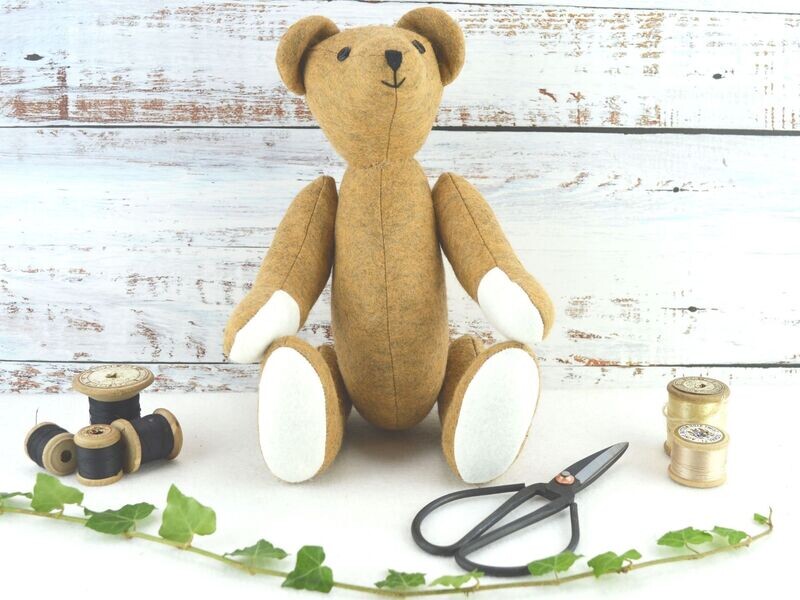 Theodore Bear pattern (digital)