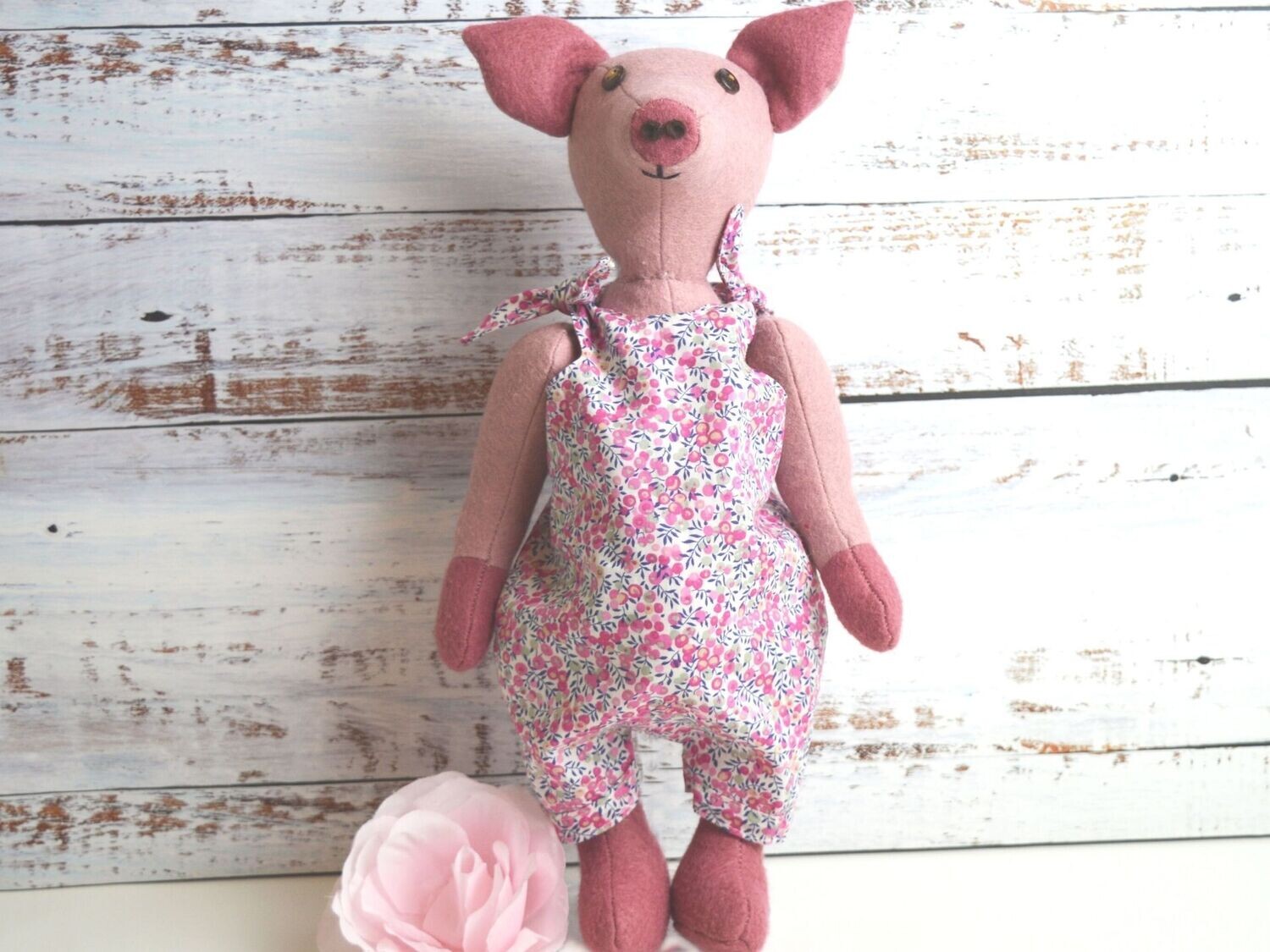 Florence Piglet & dungarees (digital)