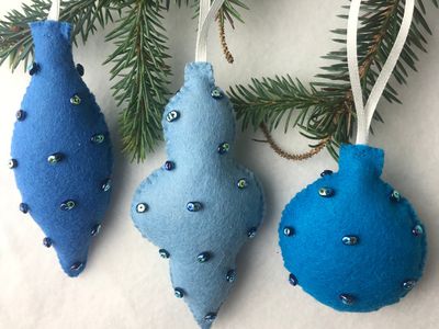 Christmas Felt Decorations - paper patterns