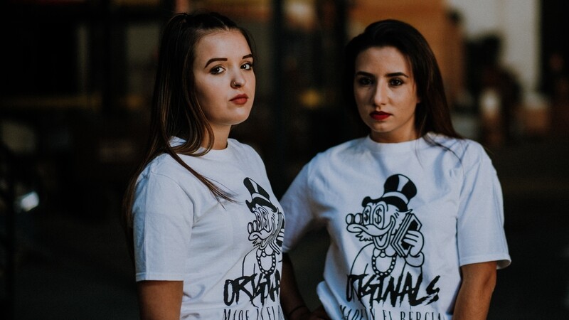 CAMISETA 🦆💵