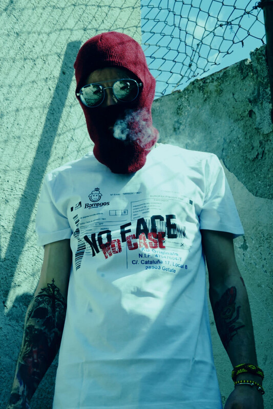 Camiseta NO FACE