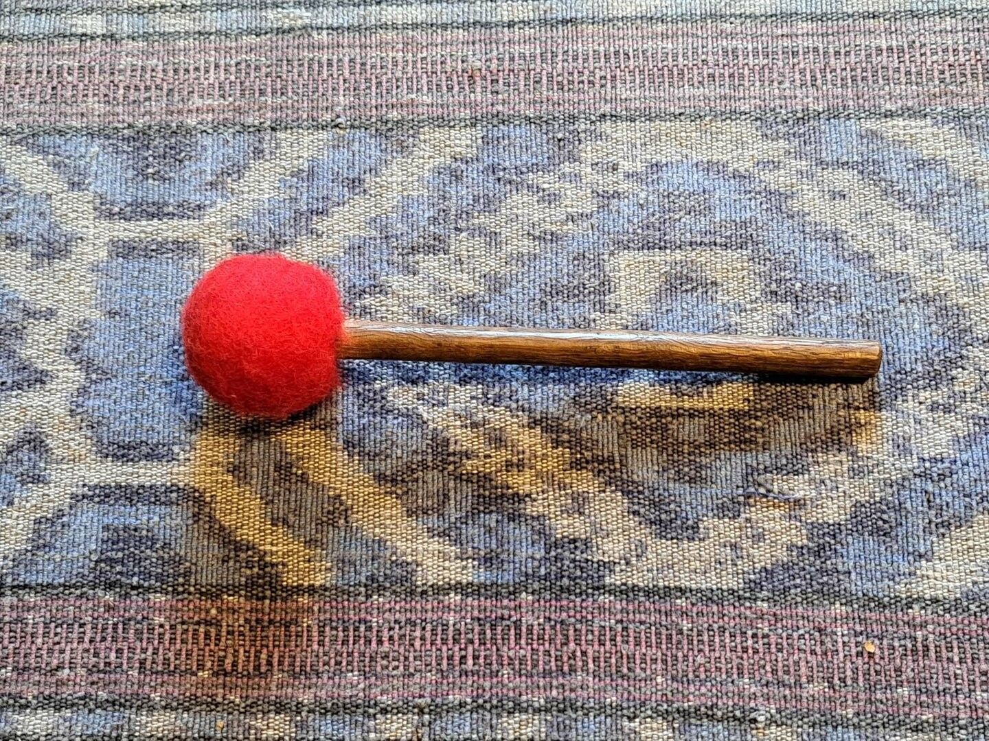 Klankschaalklopper vilt - extra small - rood - Ø 50mm/L 25cm