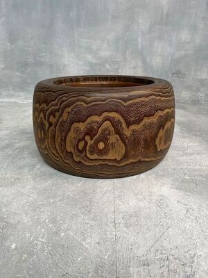 Large Hibachi 火鉢 /Firepot from the Meiji period.