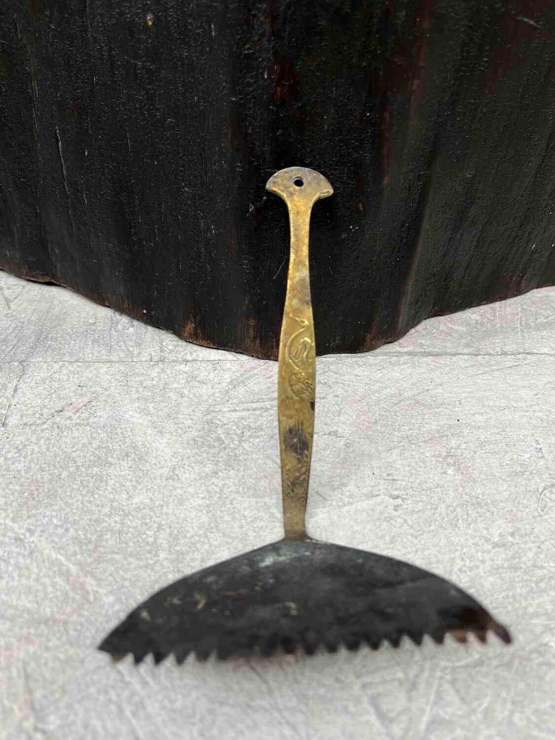 Hibachi - Copper, Wood - Japan - Meiji period (1868-1912)